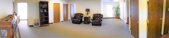 5775 Carmichael Pkwy, Montgomery, AL 36117